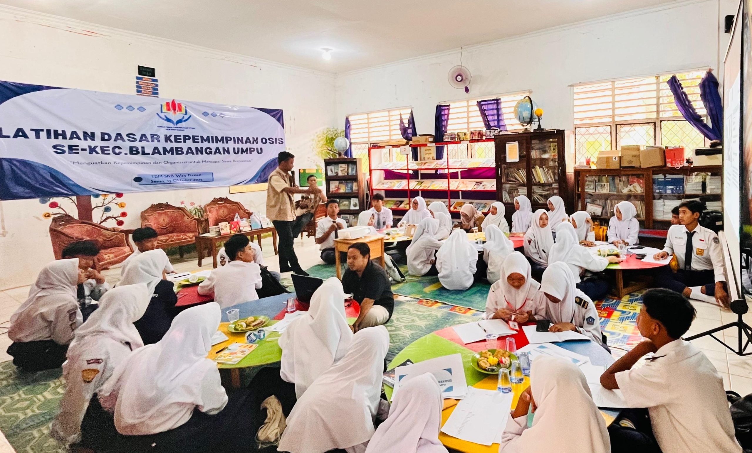 TBM SKB Way Kanan Selenggarakan Latihan Dasar Kepemimpinan bagi Pengurus OSIS SMP dan SMA