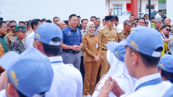 AHY Dampingi Wagub Jihan Periksa Kesiapan Sekolah Rakyat di Lampung Selatan
