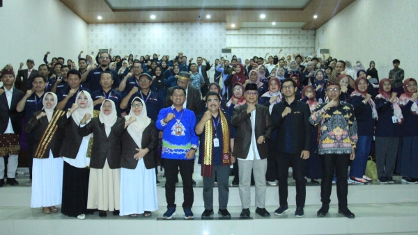 Unila dan UPI Gelar Joint Lecture, Perkuat Riset Pendidikan Berbasis Sastra