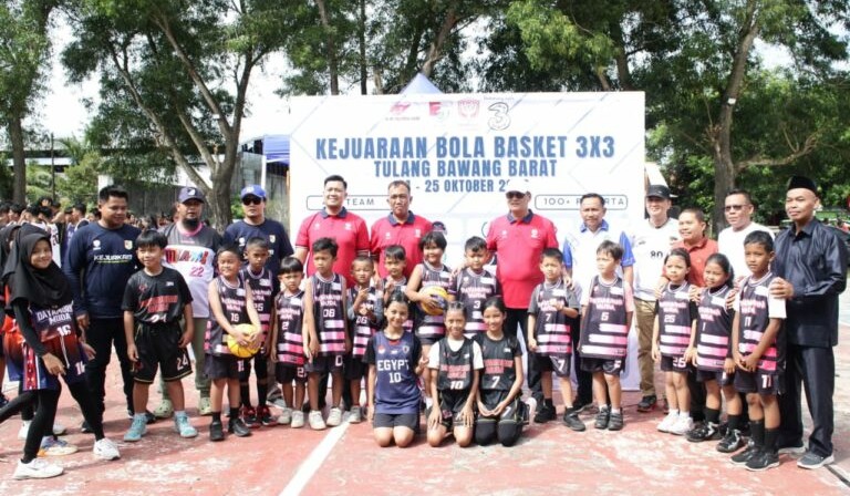 Bupati Novriwan Buka Kejurkab Basket 2025, Tegaskan Komitmen Pembinaan Olahraga di Tubaba