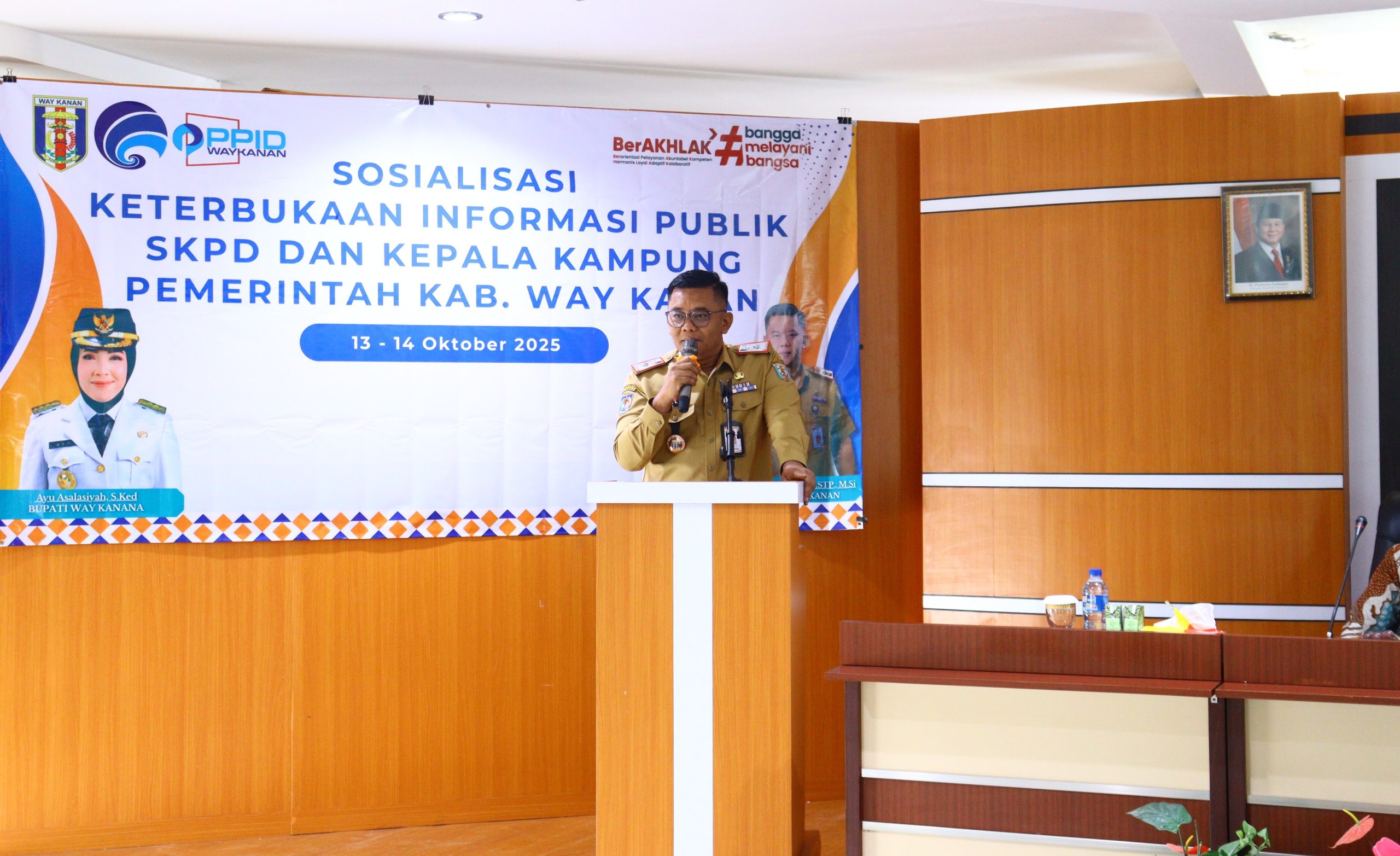 Sekda Buka Sosialisasi Keterbukaan Informasi Publik di Lingkungan Pemkab Way Kanan