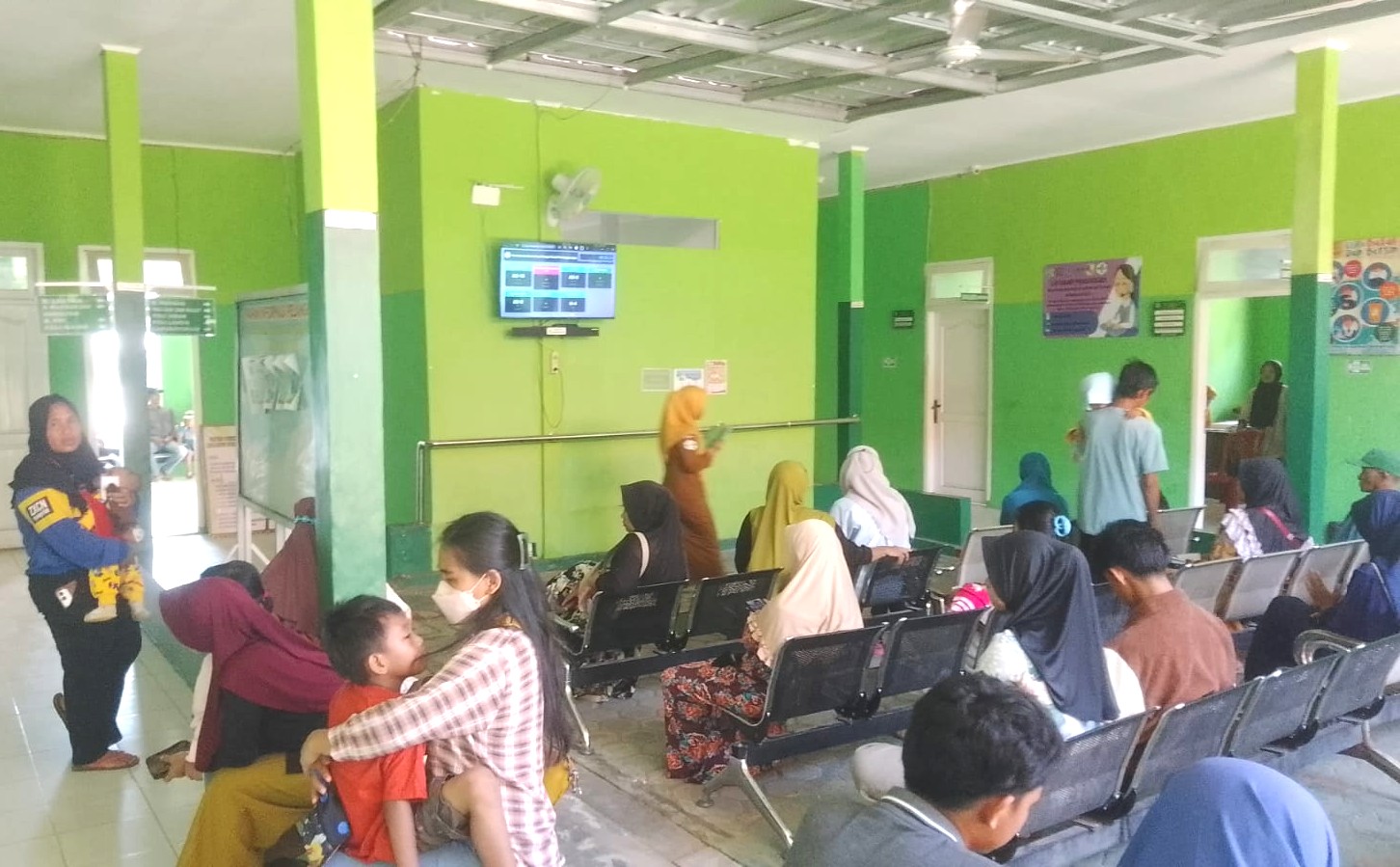 Belum Ramah Anak, Puskesmas Panaragan Jaya Tuai Kritik Warga Tubaba