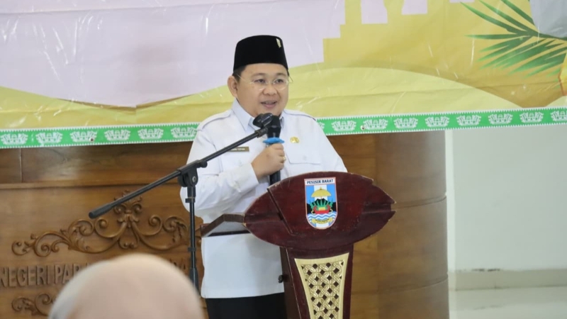 STQ Pesisir Barat 2025 Resmi Ditutup, Wabup Irawan Topani Tekankan Pengamalan Nilai Al-Quran