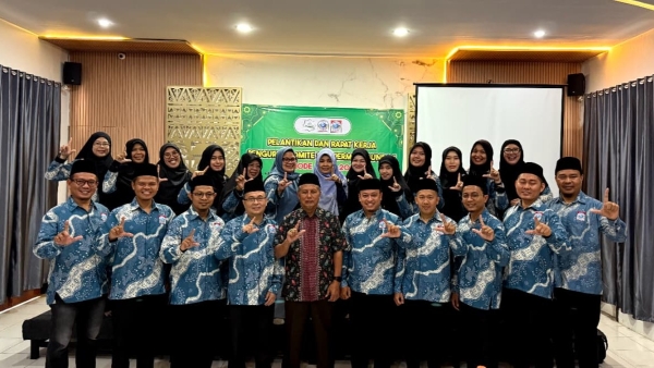 Resmi Dikukuhkan, Komite SDIT Permata Bunda Fokus Dorong Kompetensi Guru