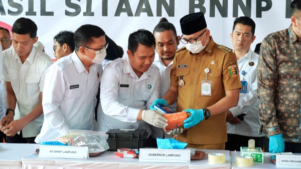 Selamatkan 50 Ribu Anak Muda, Lampung Musnahkan 11 Kg Sabu Hasil Sitaan BNNP