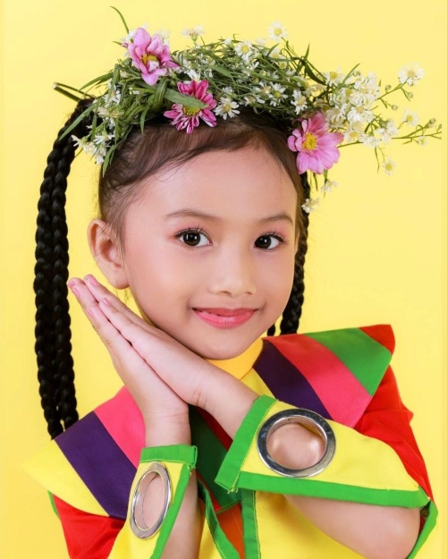 Model Cilik Palembang Ini Sudah Raih Belasan Gelar Sejak Usia Lima Tahun