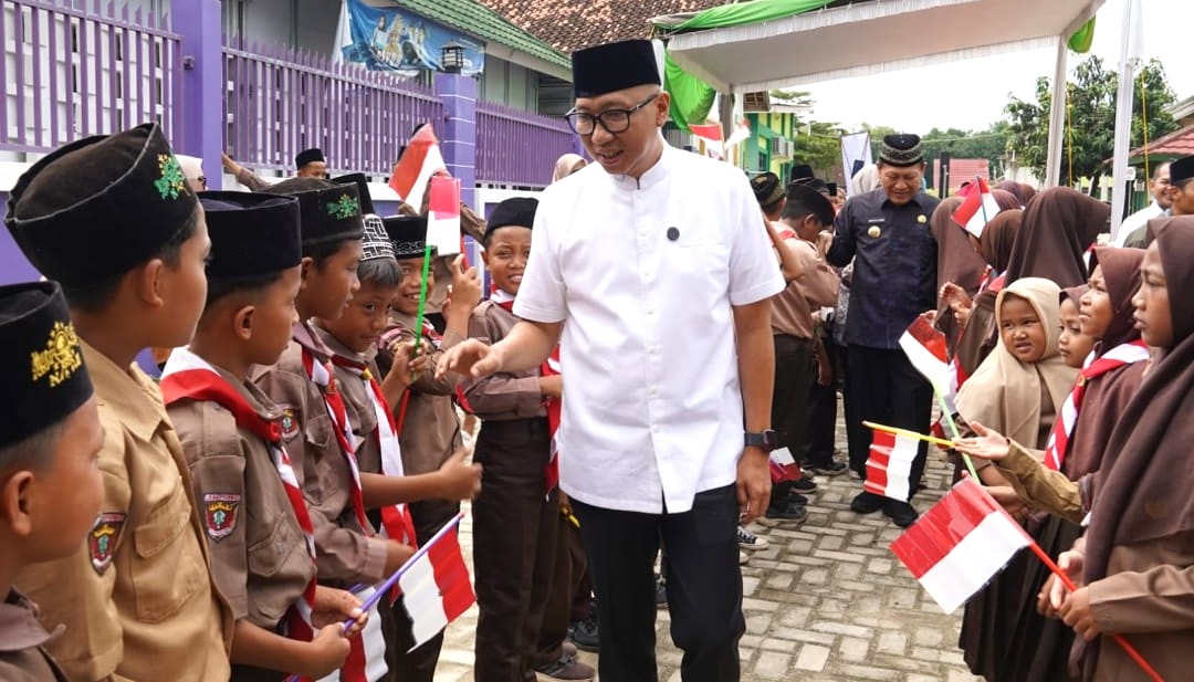 Soroti Angka Putus Sekolah, Gubernur Lampung Minta Santri Jadi Benteng Moral