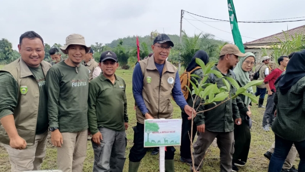 Peringatan Hari Menanam Pohon Indonesia Tahun 2025 di Provinsi Sumatera Selatan