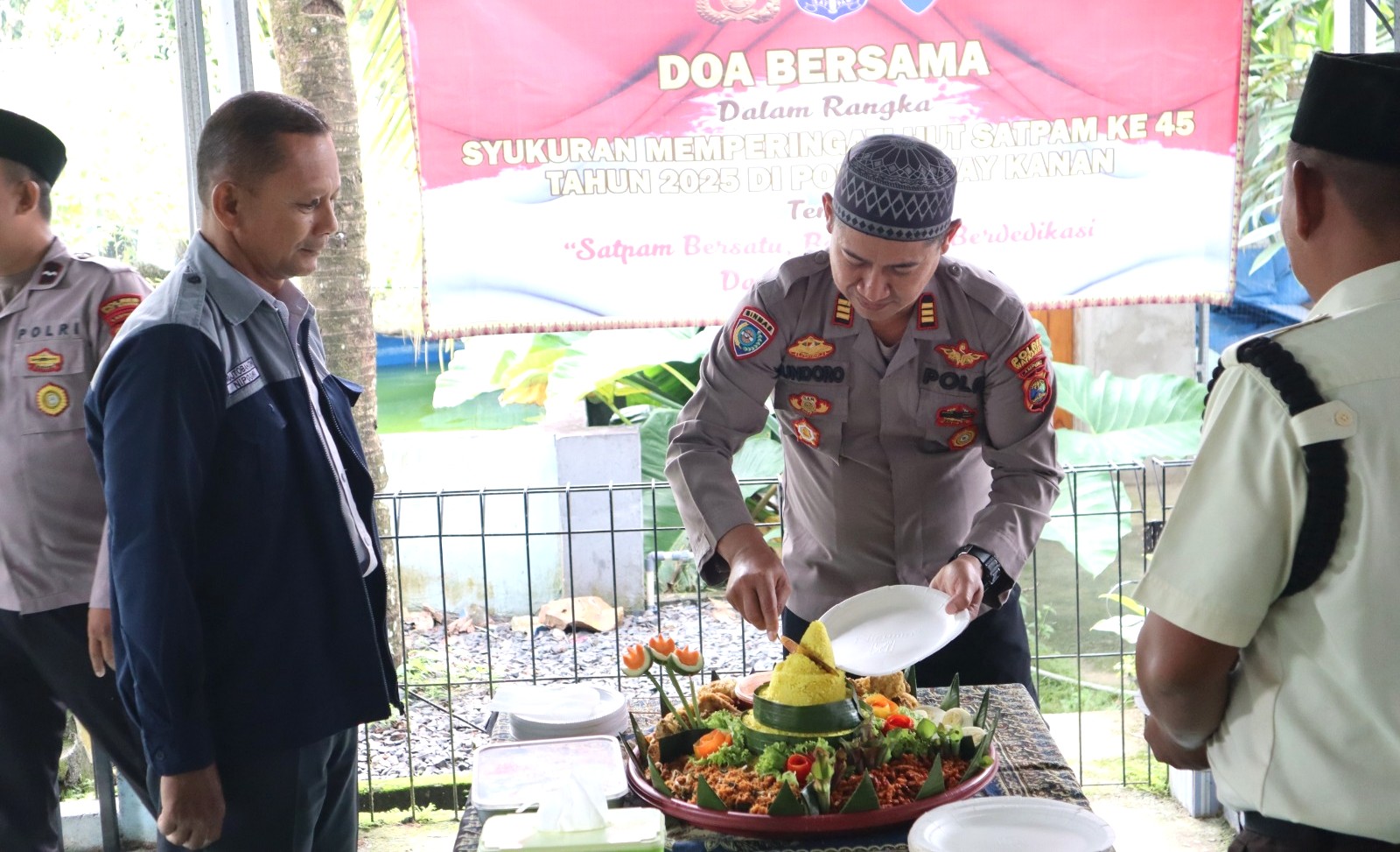 Polres Way Kanan Gelar Doa Bersama Syukuran HUT Satpam ke-45 Tahun 2025