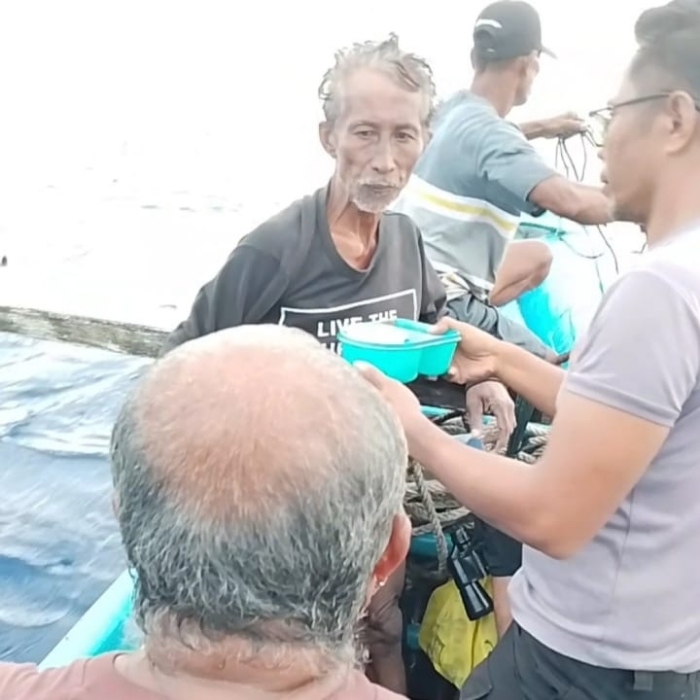 Sempat Hilang Saat Melaut, Warga Talawid Berhasil Dievakuasi Polsek Kendahe