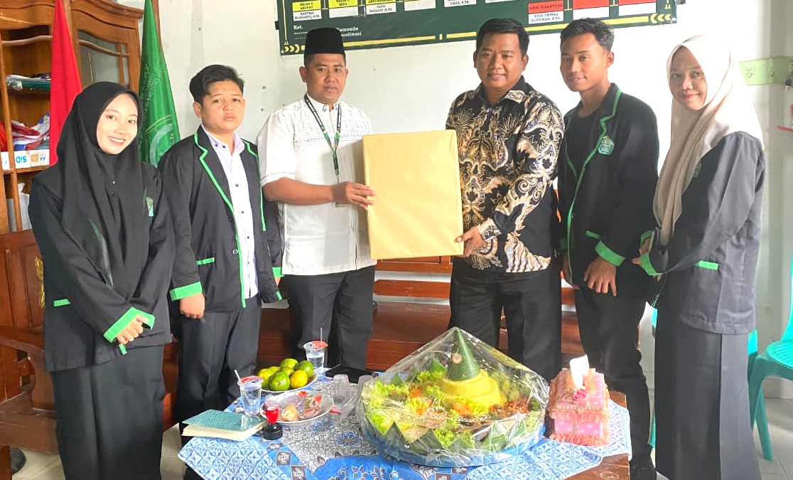 Empat Mahasiswa STIT Pringsewu Selesaikan PPL di MI Yasmida Ambarawa