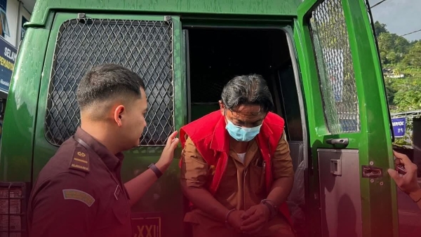 Pejabat Harian Kampung Beha Ditahan Kejari Sangihe, Diduga Selewengkan Dana Desa Rp900 Juta