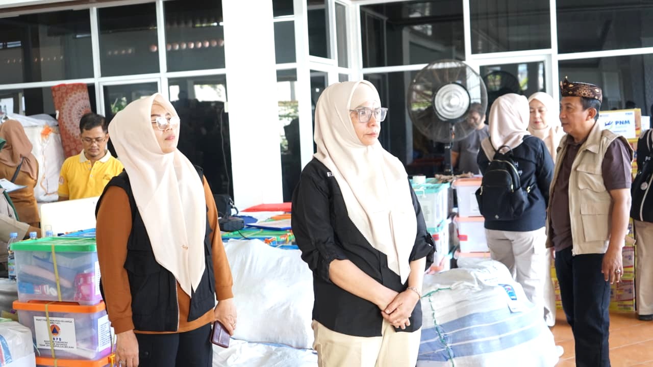 Pemkot Bandar Lampung Salurkan Bantuan ke Tiga Wilayah Terdampak Bencana di Sumatra Baratv