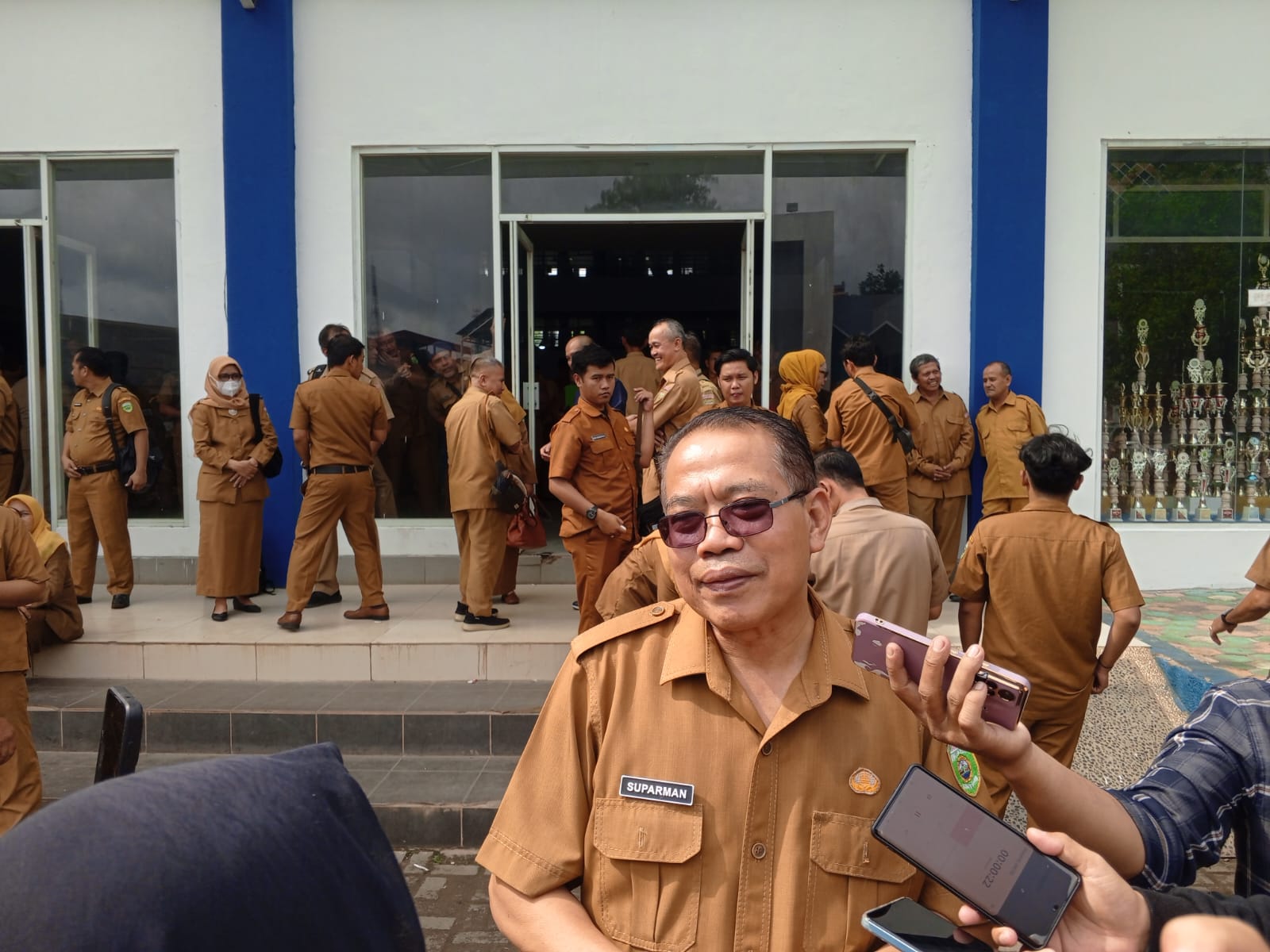 Disdik Sumsel Serahkan SK PPPK dan Dorong Kemandirian Siswa