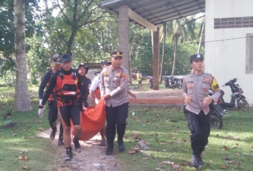Tiga Hari Pencarian, Korban Tenggelam di Pantai Mandiri Ditemukan 10 Mil dari Lokasi Awal