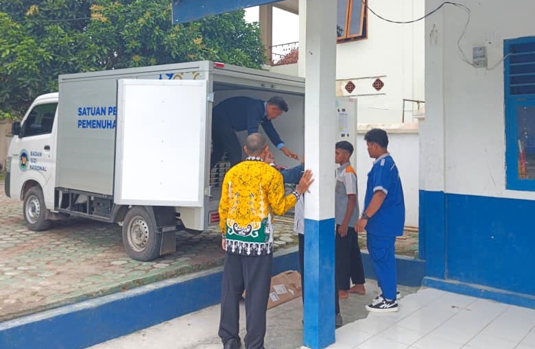 SPPG Ramsai Kembali Salurkan Program MBG ke 16 Sekolah dan 5 Posyandu