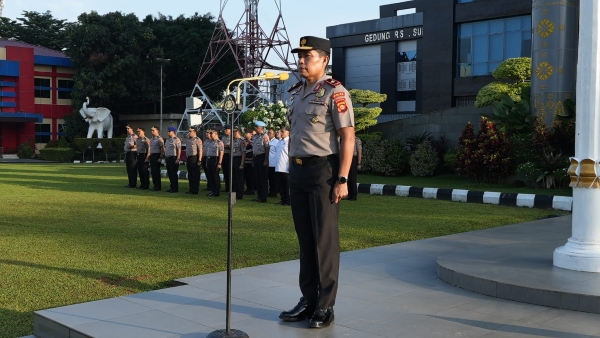 Wakapolda Sumsel Pimpin Apel Pagi Perdana, Tekankan Disiplin dan Profesionalisme Personel