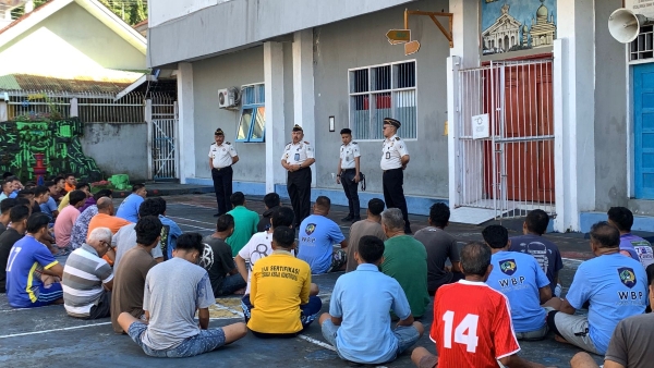 Kalapas Tahuna Gelar Tatap Muka Perdana dengan WBP, Tekankan Kerukunan dan Kepatuhan Aturan