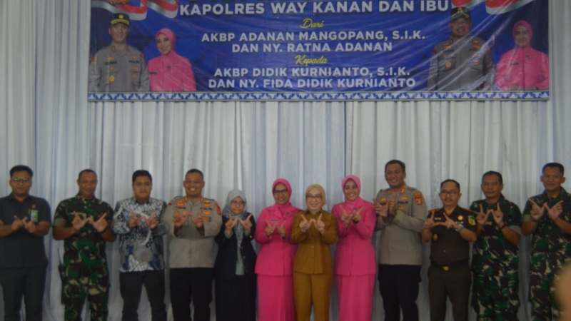 Bupati Ayu Hadiri Pisah Sambut Kapolres Way Kanan, Tekankan Sinergi Jaga Keamanan