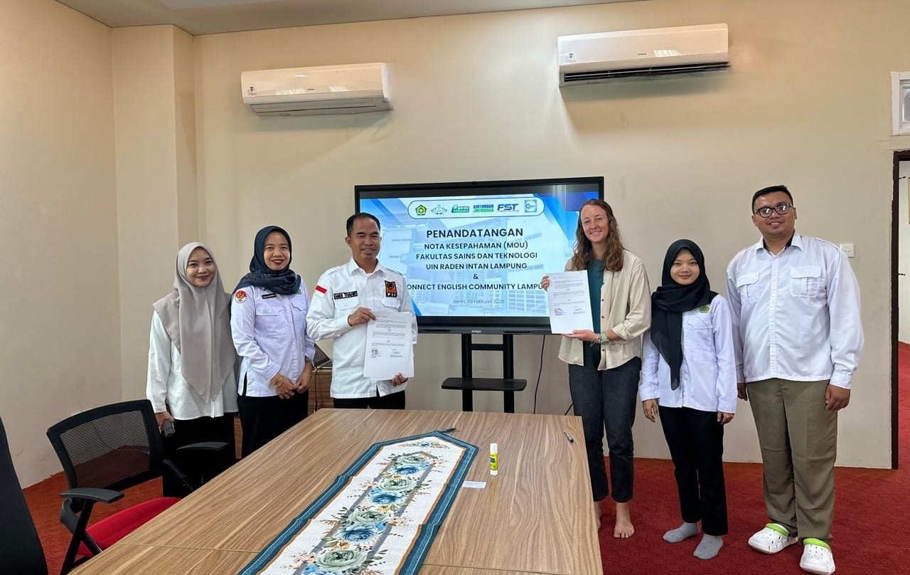 FST UIN Raden Intan Lampung Perkuat Kompetensi Dosen, Gandeng Connect English Community