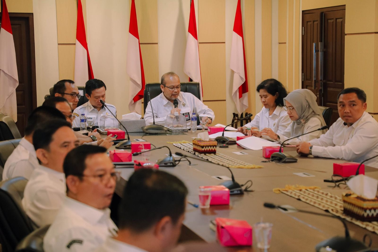 Sekdaprov Marindo Kurniawan Pimpin Entry Meeting Pemeriksaan Interim LKPD 2025