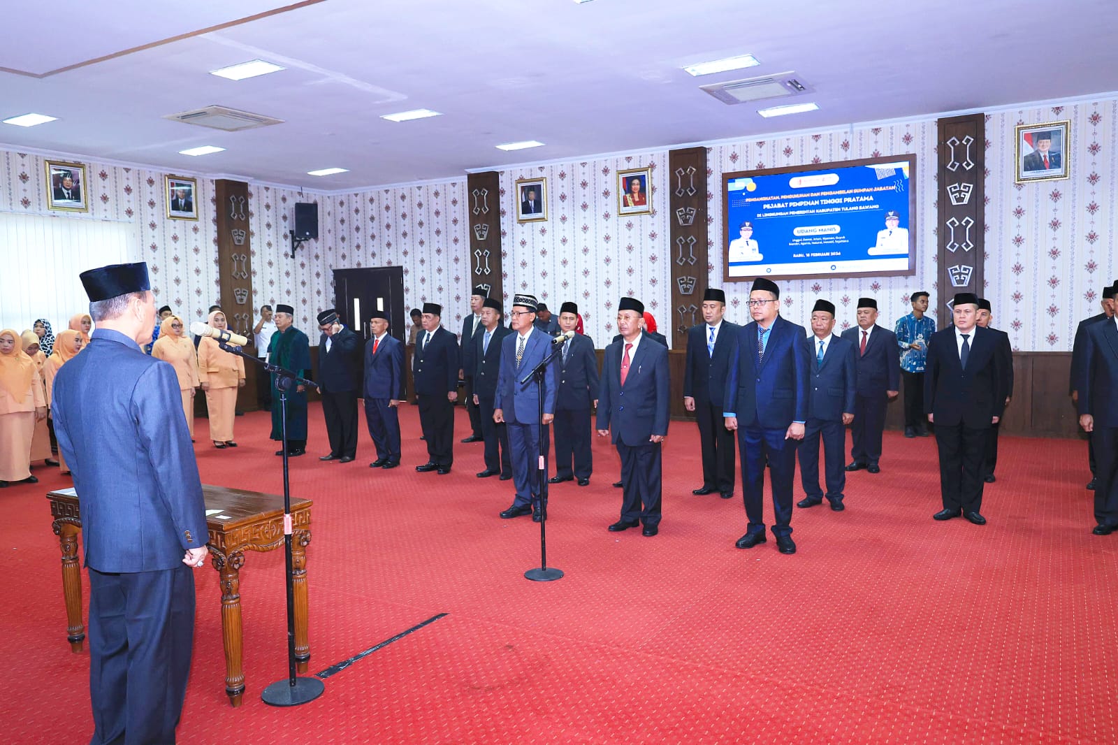 Bupati Qudrotul Ikhwan Lantik 22 Pejabat Tinggi Pratama Tulang Bawang