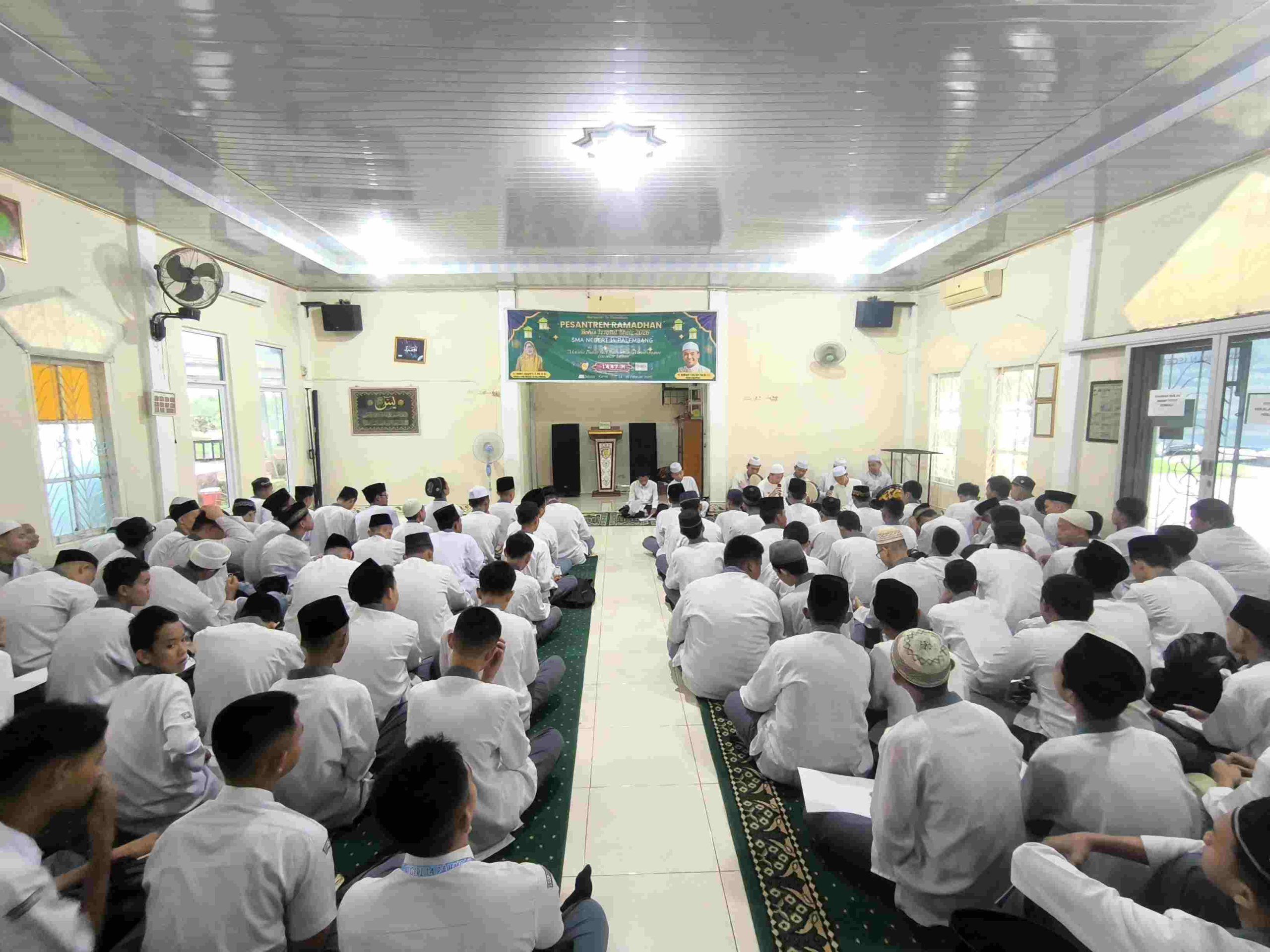 Bangun Karakter Islami, SMAN 14 Palembang Gelar Pesantren Ramadhan 1447 H