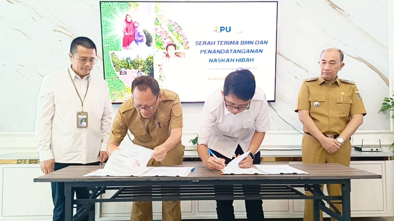 Infrastruktur Diserahkan ke Daerah, Pemkab Tulang Bawang Resmi Tanggung Jawab Pemeliharaan Jalan