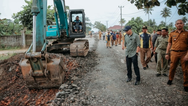 Perbaikan Ruas Gunung Batin–Daya Murni Dorong Aktivitas Ekonomi Warga