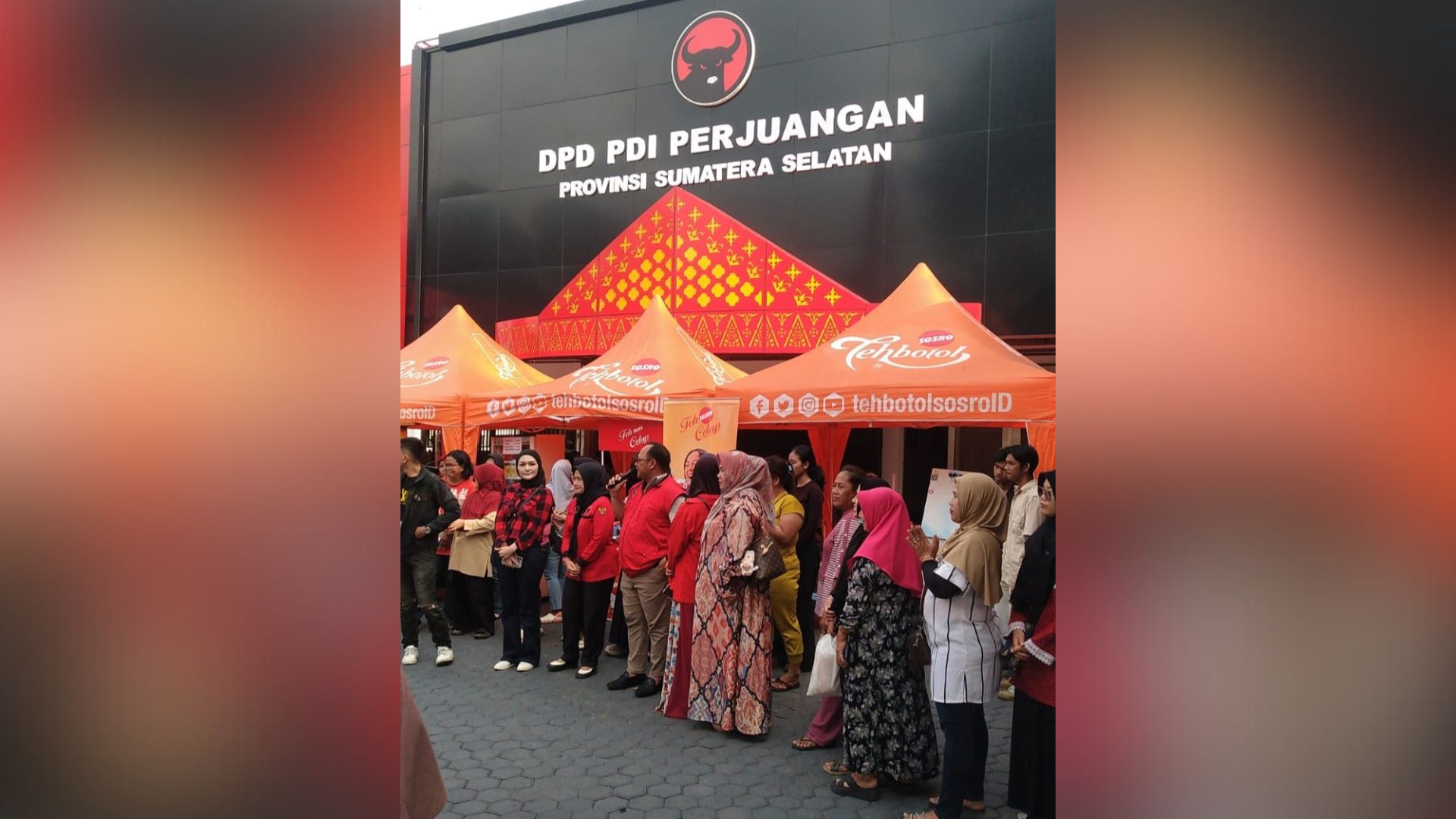 DPD PDIP Sumsel Gelar Bazar Ramadan, UMKM Gratis Lapak dan Sembako Disubsidi