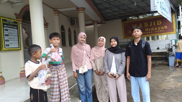 Mahasiswa Unila Gelar Jumat Sedekah, Perkuat Kepedulian Sosial