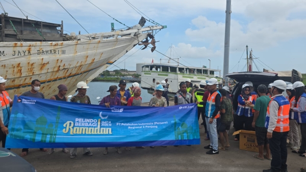 Ramadhan 1447 H, Pelindo Regional 2 Panjang Salurkan Santunan Yatim dan 1.500 Paket Sembako