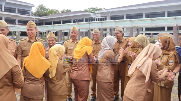 Pemkab Pesibar Gelar Apel dan Halal Bihalal Idul Fitri 1447 H, Tekankan Disiplin dan Pelayanan ASN