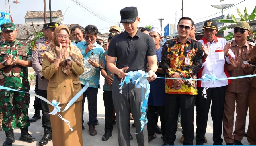 Jalan Baru 8 Km Diresmikan, Akses Ekonomi Warga Palas Makin Lancar