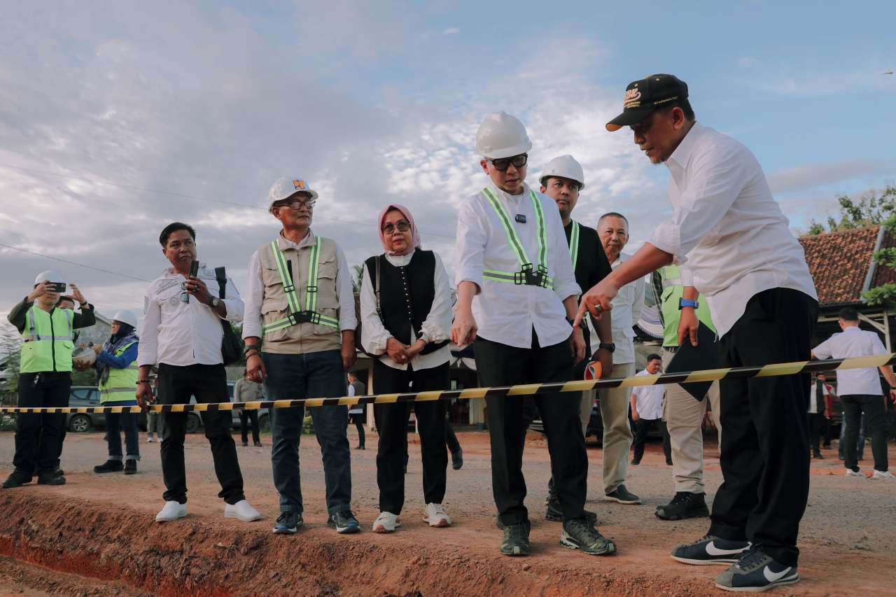 Gubernur Rahmat Mirzani Djausal Groundbreaking 3 Ruas Jalan di Way Kanan, Alokasikan Rp172,2 Miliar