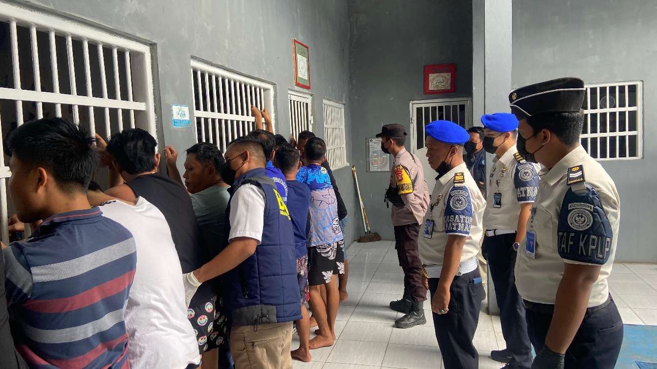 Peringati HBP Ke-62, Lapas Way Kanan Gandeng Polri dan BNN Gelar Razia Besar-besaran