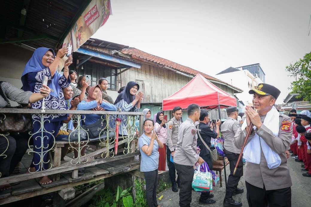 Wujudkan Polri Presisi, Polda Sumsel Bedah 40 Rumah Warga Kurang Mampu Secara Serentak