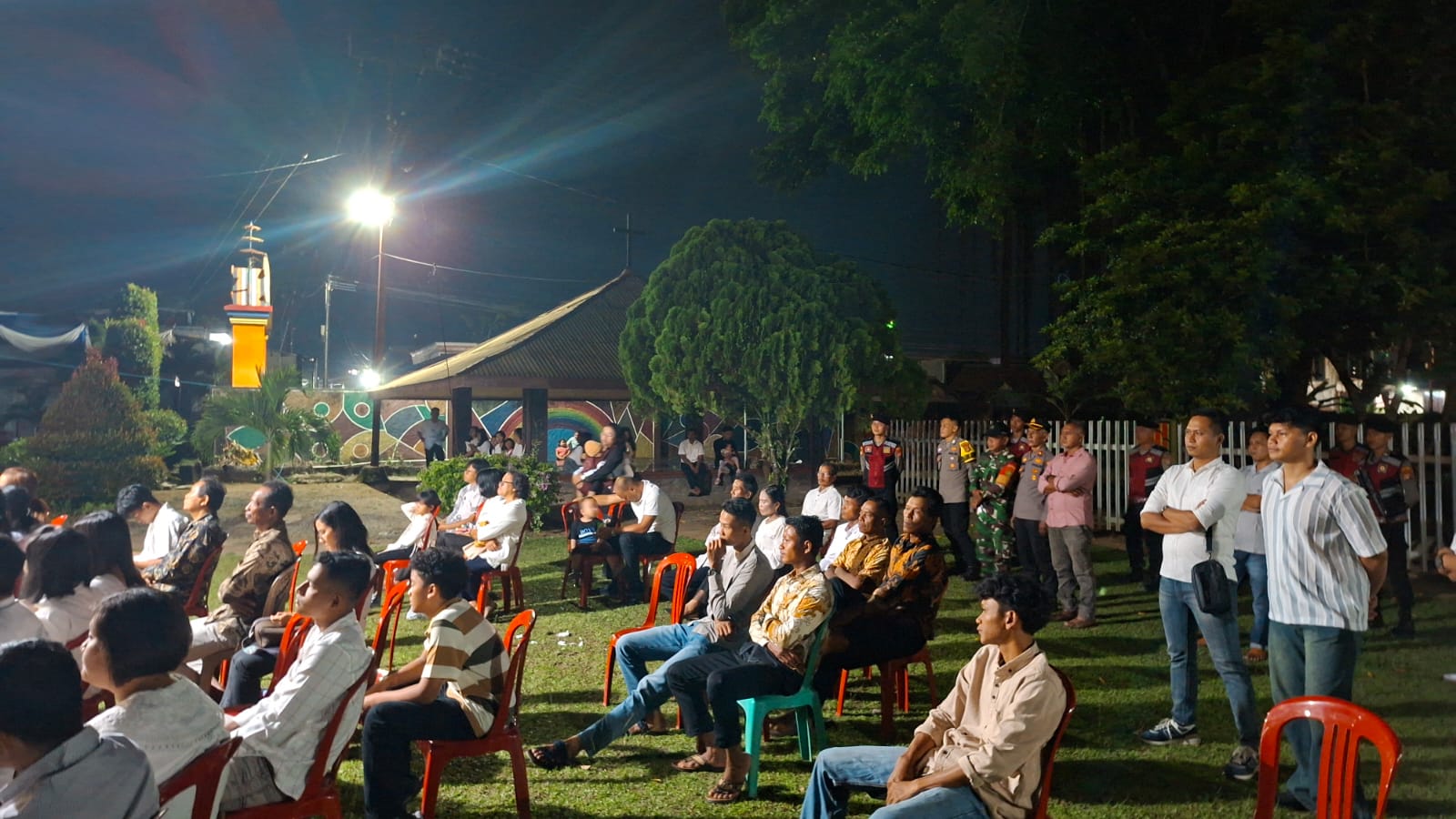 Sinergi TNI-Polri Jaga Perayaan Paskah 2026 di Baradatu, Wakapolres Way Kanan Turun Langsung