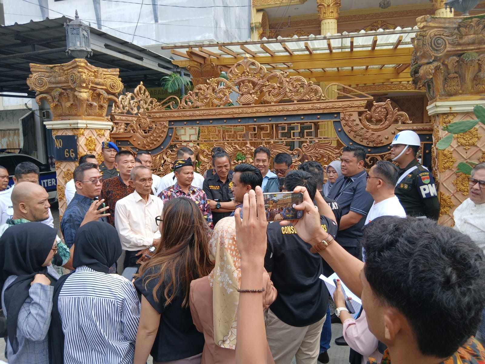 Sempat Dilawan, Eksekusi Aset Darussalam di Gotong Royong dan Way Halim Berakhir Disita