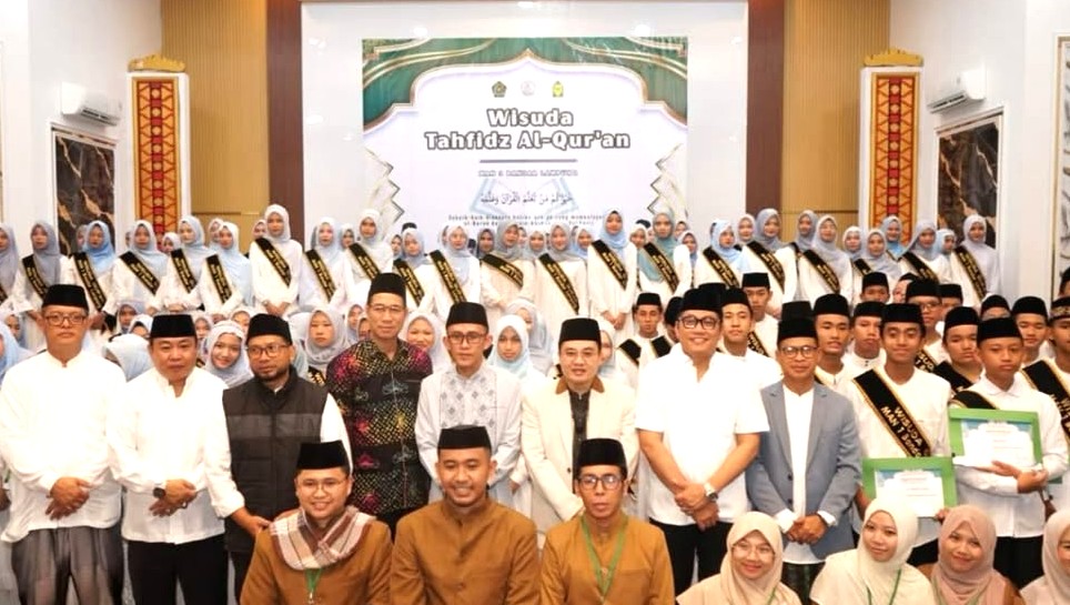 MAN 1 Bandar Lampung Wisuda 172 Tahfidz, 167 Siswa Lolos PTN