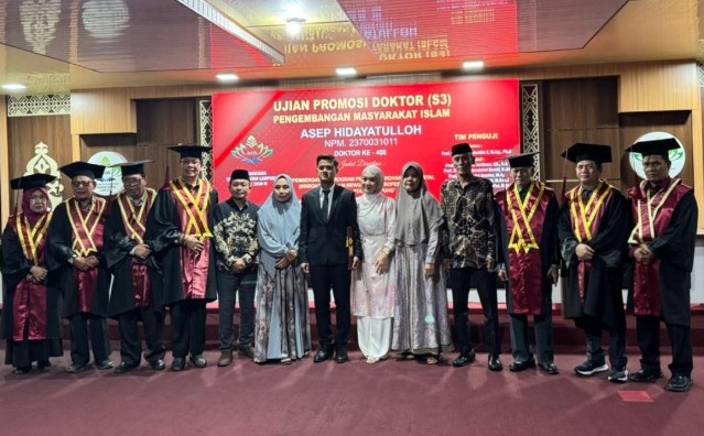 UIN RIL Cetak Doktor Termuda Summa Cumlaude, Asep Hidayatulloh Angkat Isu Pembinaan Polri