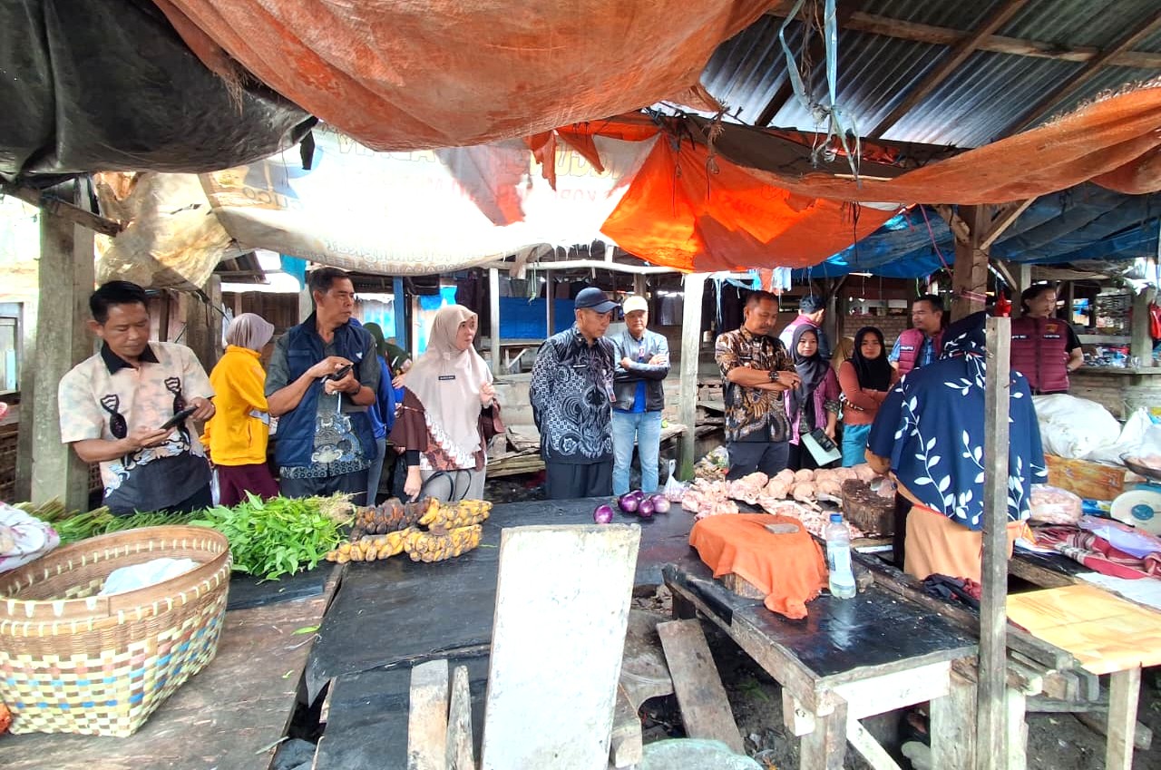 Jelang Idul Adha, Harga Bapokting di Way Kanan Terpantau Stabil