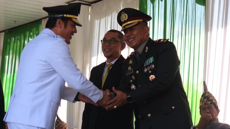 Polres Pesisir Barat Ikuti Upacara HUT ke-13, Perkuat Sinergi dengan Pemda