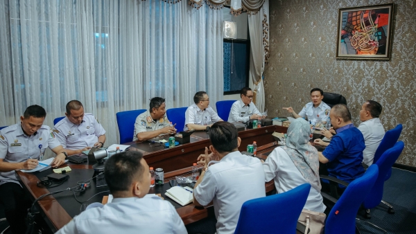 Sekdaprov Marindo Kurniawan Pimpin Persiapan Pelantikan Apdesi Lampung, Perkuat Sinergi Desa