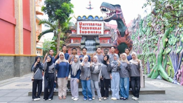 Kunjungan Pramuka SMA Al Kautsar ke Universitas Teknokrat Indonesia, Siswa Belajar AI Lewat Workshop Sigma Future Skills