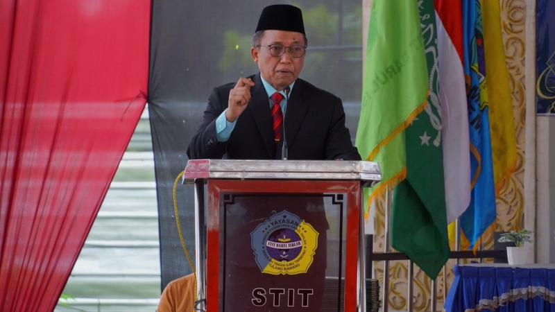 Pemprov Lampung Soroti Peran Strategis Lulusan Tarbiyah dalam Wisuda Perdana STIT Darul Ishlah 2026