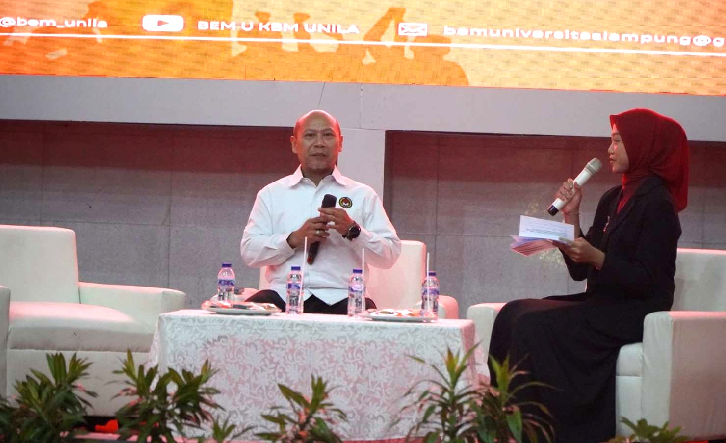 Stadium General BEM Unila, Warsito Tekankan Pentingnya SDM Unggul dan Berkarakter