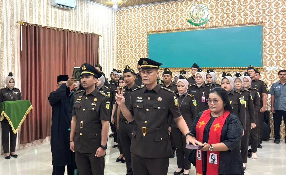 Kejari Way Kanan Gelar Sertijab Kasi Pidsus dan Kasubsi Prapenuntutan