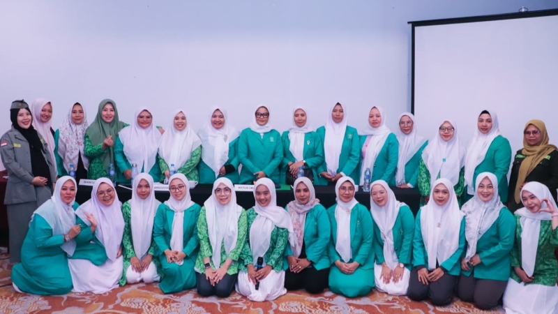 Maulidah Zauroh Nahkodai Fatayat NU Lampung 2026–2031 Secara Aklamasi