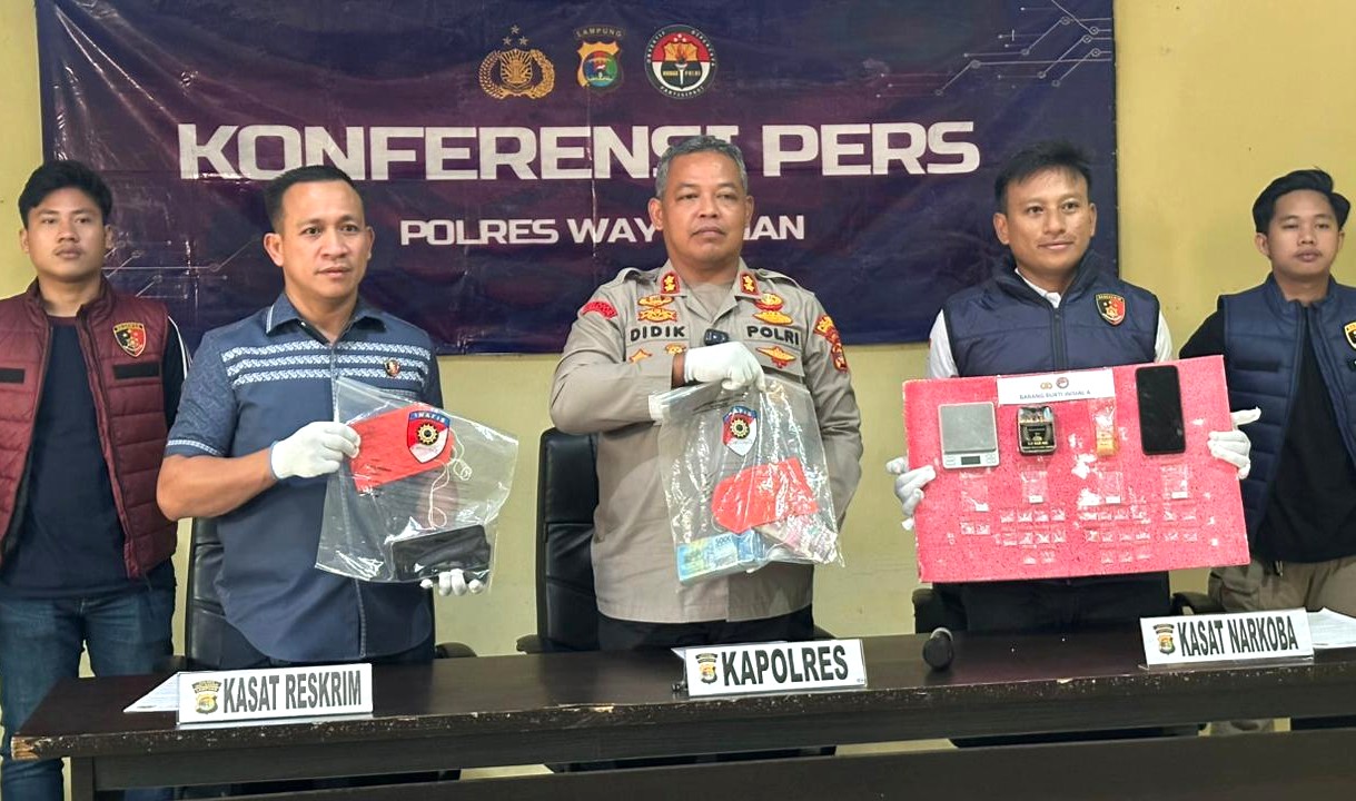 Polres Way Kanan Bekuk Pelaku Penipuan, Narkotika dan PETI, Sita Sabu 6,49 Gram